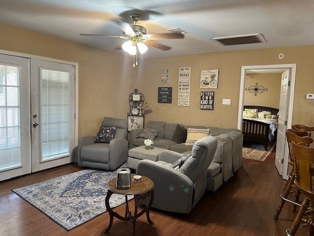 Building Photo - 6380 Green Meadow Dr