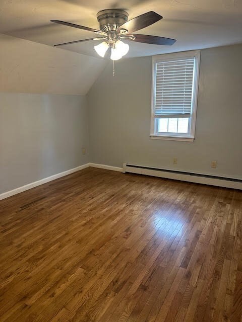 Building Photo - 633 Plantation St