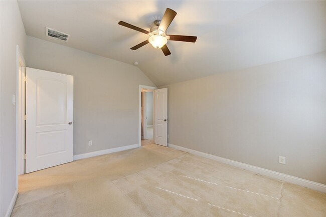 Building Photo - 20411 Fawn Rest Pl