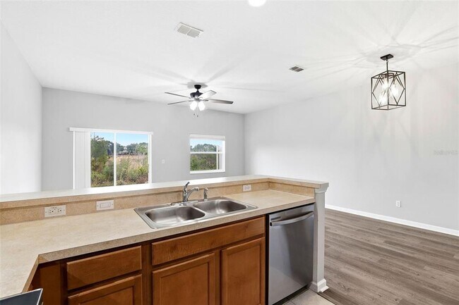 Building Photo - 12049 Great Commission Way