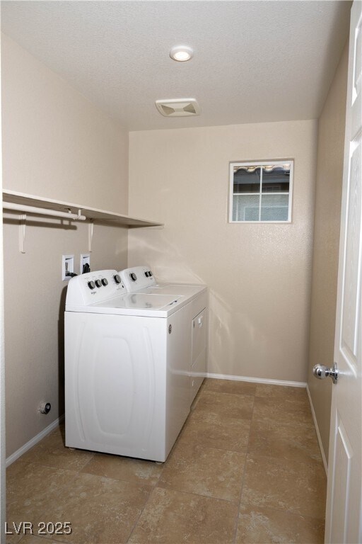 Building Photo - 10561 Sariah Skye Ave