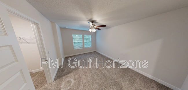 Building Photo - 710-E Giese Ln