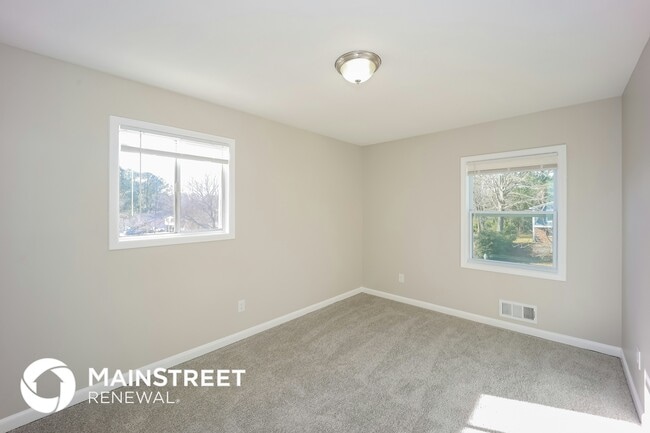 Building Photo - 1687 Spoonbill Rd