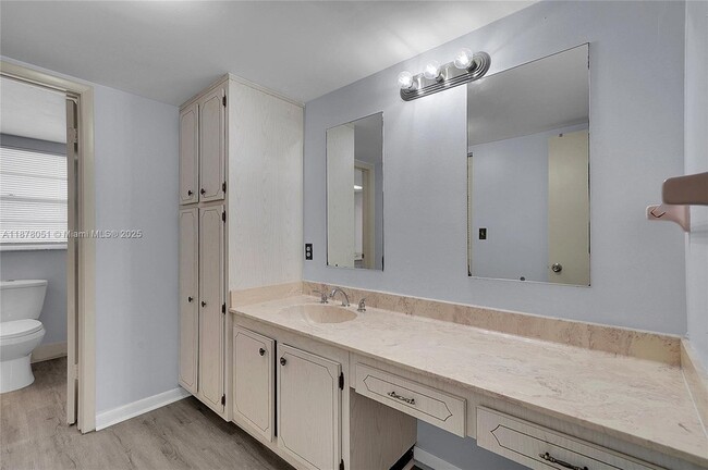 Building Photo - 5320 NW 11th St