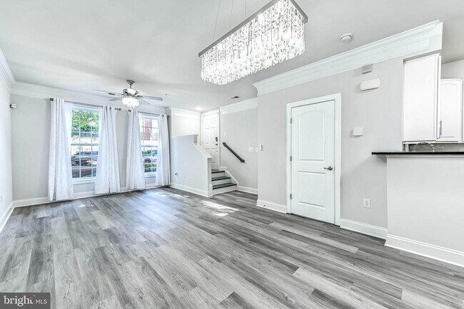 Building Photo - 15158 Kentshire Dr