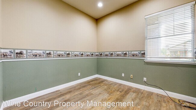 Building Photo - 4 br, 2 bath House - 2018 Lone Star Court