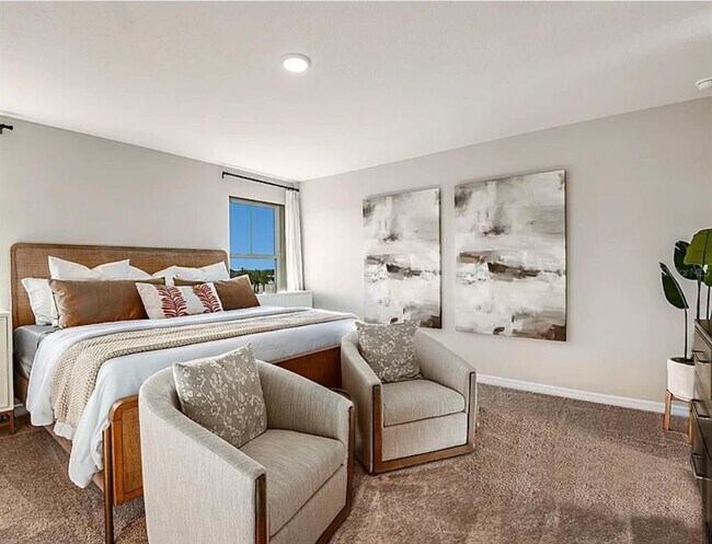 Building Photo - 2212 Canyon Oak Dr
