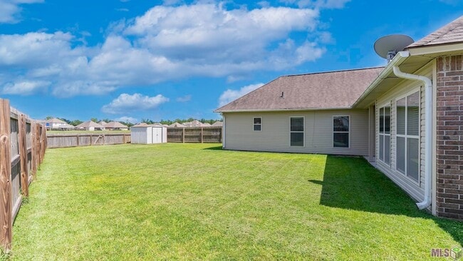 Building Photo - 17544 Soaring Flight Dr