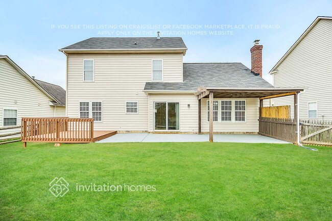 Building Photo - 7029 Honey Tree Ln