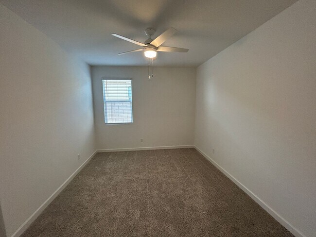 Building Photo - 17709 W Turquoise Ave