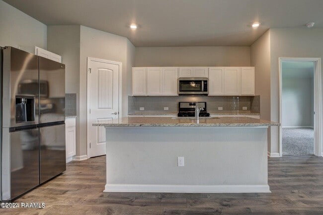 Building Photo - 107 Emerald Star Ln