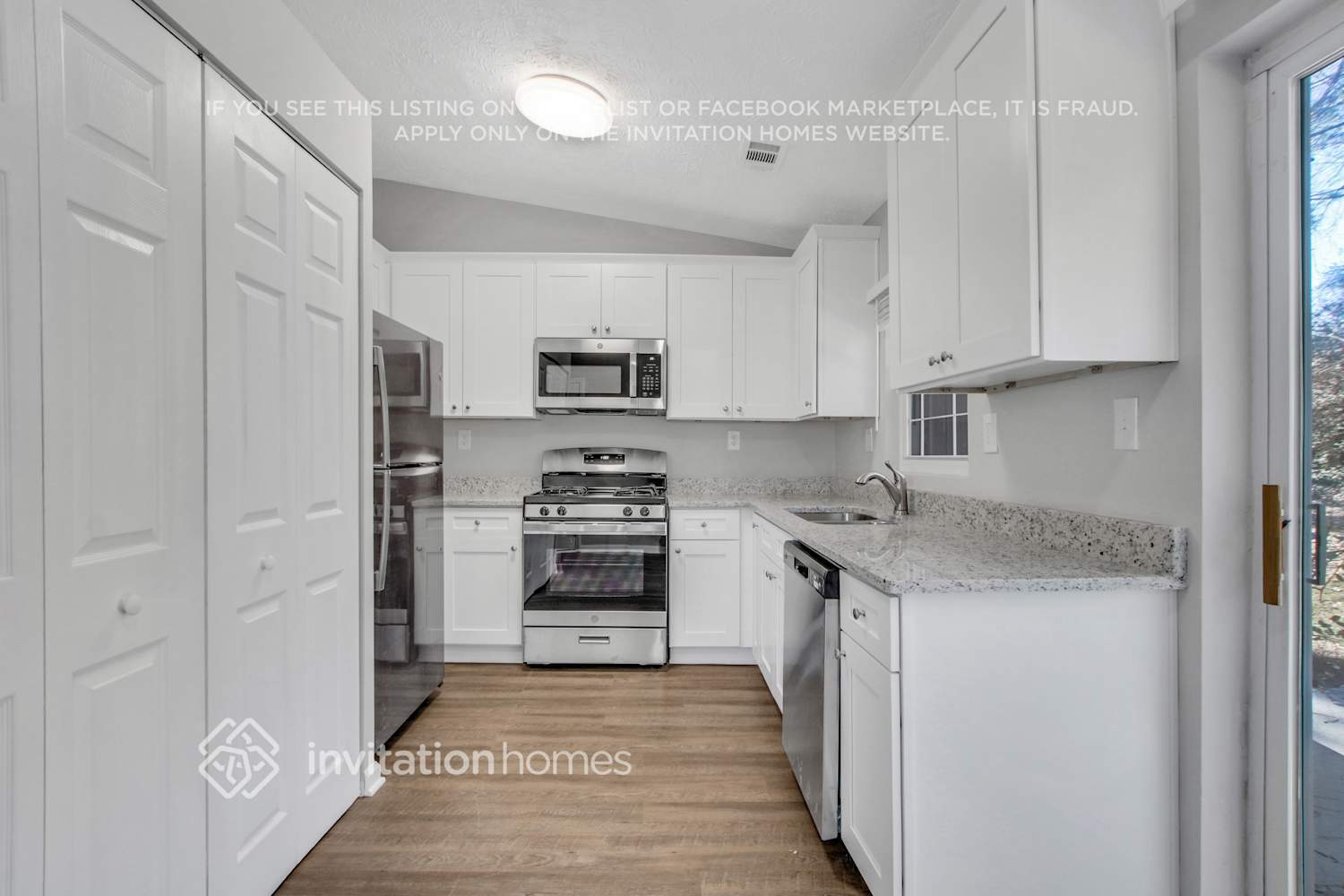 Building Photo - 1459 Meadowlark Dr