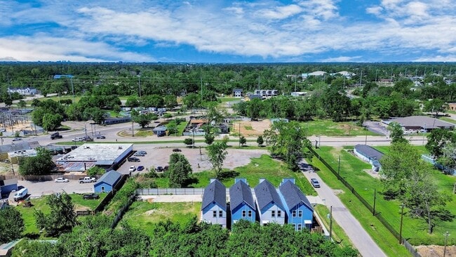 Building Photo - 1047 Glenn Ave