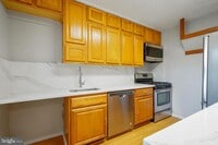 Building Photo - 7421 Nigh Rd