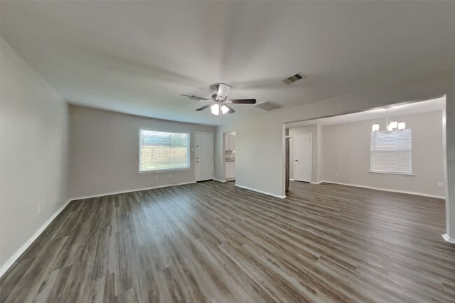 Building Photo - 4102 Sand Ripple Ln