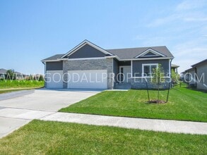 Building Photo - 16726 Wilden Dr