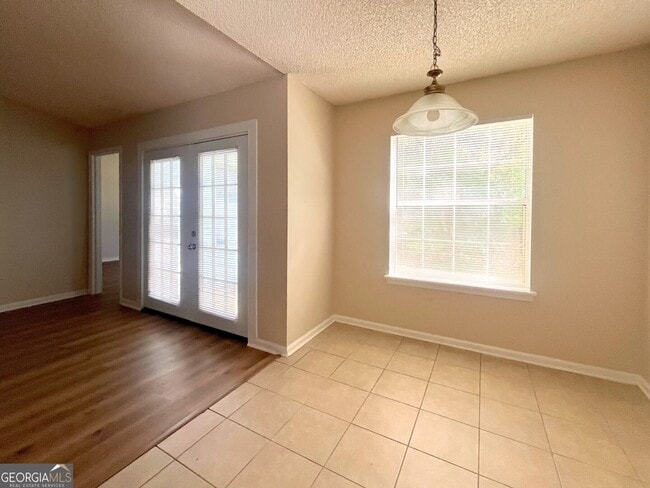 Building Photo - 167 Talbot Ct