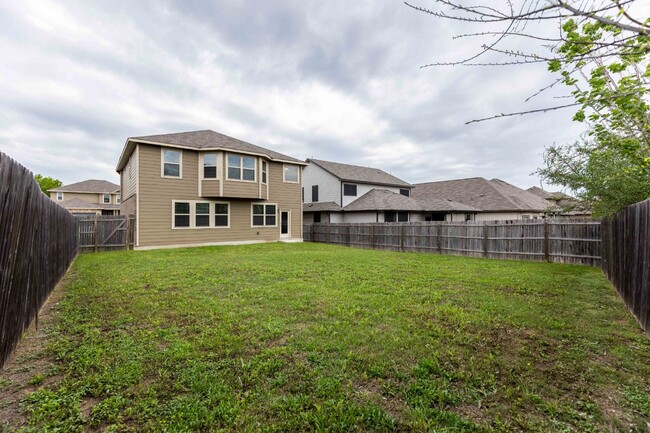 Building Photo - 11315 Applejack