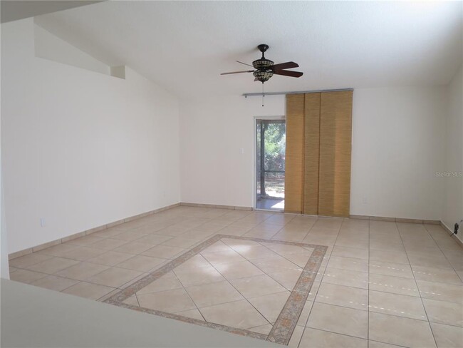 Building Photo - 3115 Smoke Signal Cir