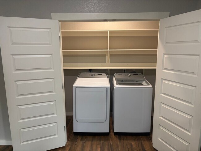Building Photo - 3 bedroom and 2 bathroom house built in 2020