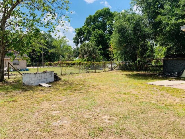 Building Photo - 1428 Powhatan Ct
