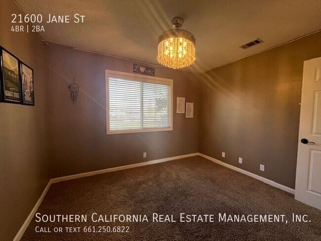 Building Photo - 21600 Jane Ct