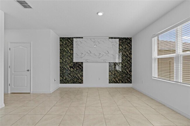 Building Photo - 1264 Cascades Ave