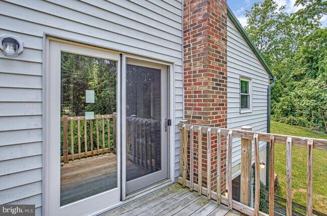 Building Photo - 2811 Glasgow Way