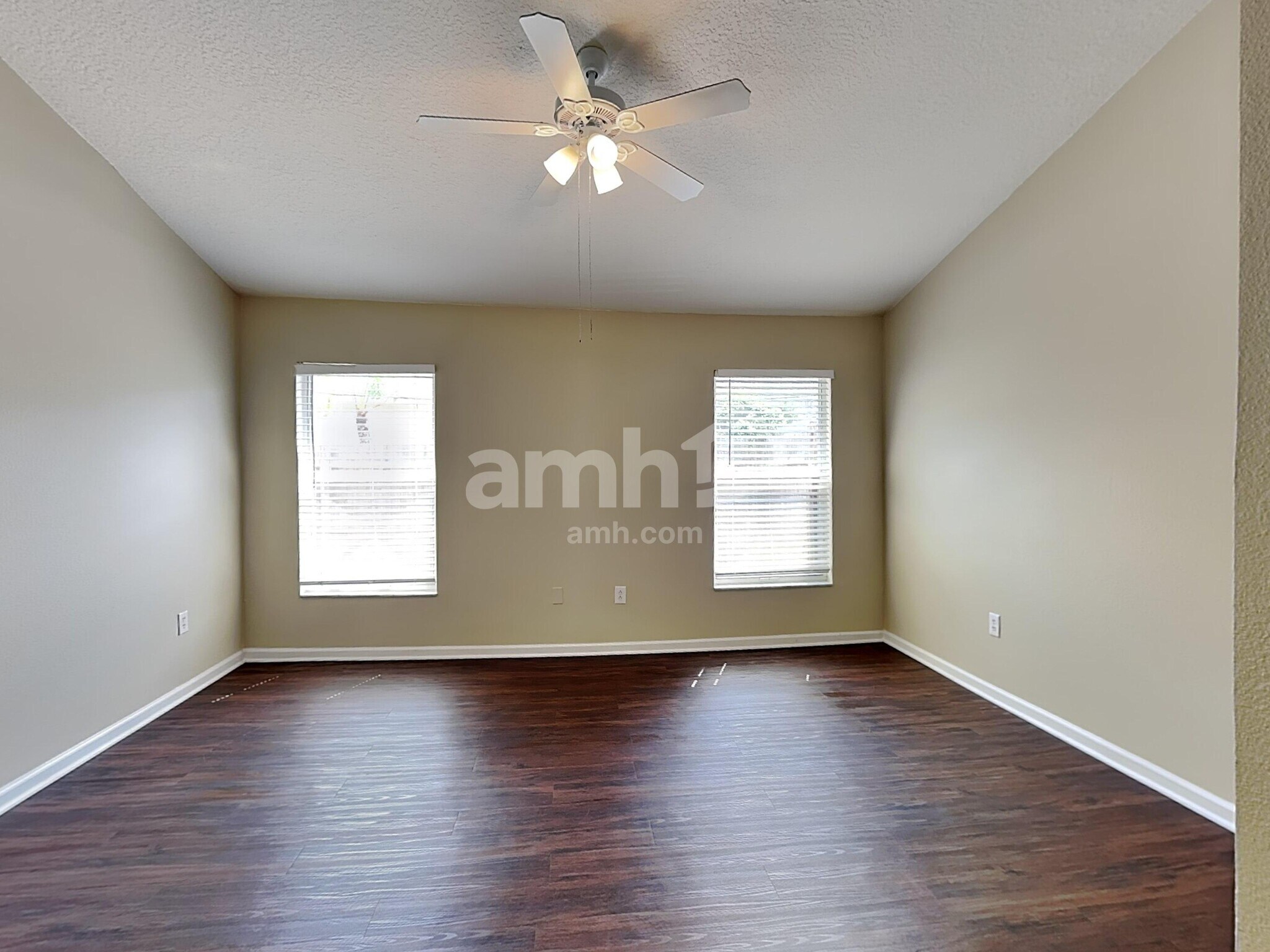 Building Photo - 30839 St Vincent Ct