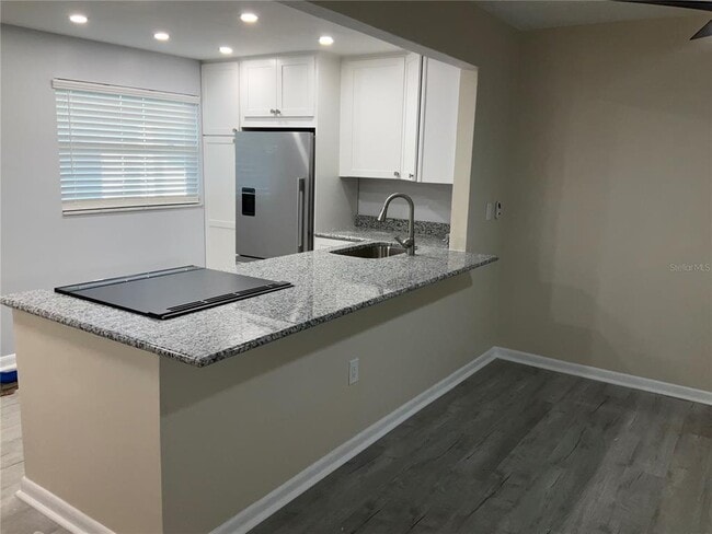 Building Photo - 10351 Regal Dr