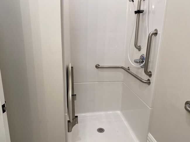 Building Photo - 414 South Superior Street, Unit A