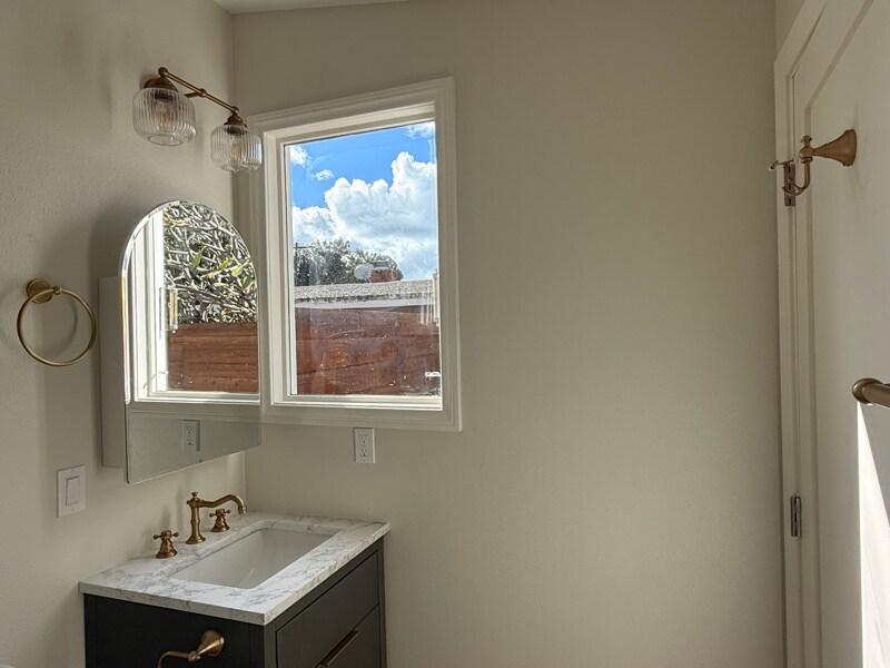 Building Photo - 4290 Dean Dr