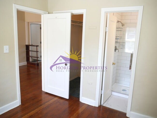 Building Photo - 1 Bed 1 Bath 500sq ft. Cottage in Colonial...
