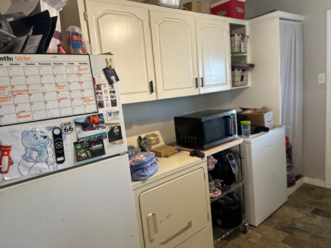 Building Photo - 1565 FM 35