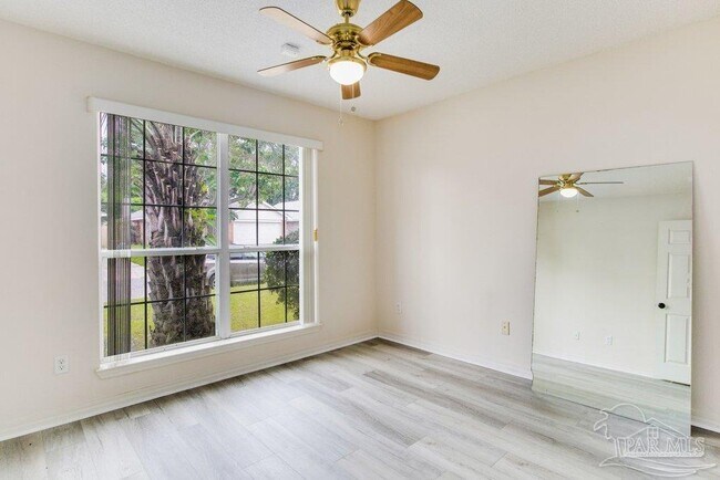 Building Photo - 8004 Cayenne Way