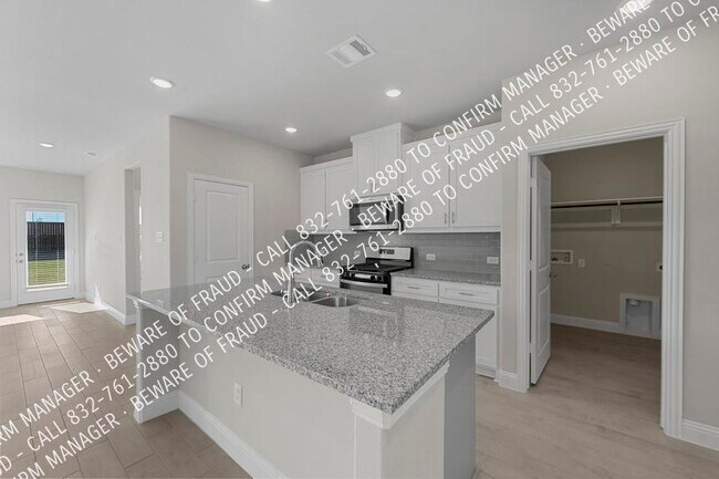 Building Photo - Sicily Lagoon New Construction Ready for 1...