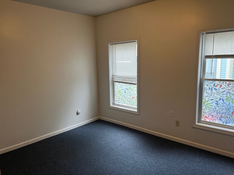 Bedroom 2 - 60 N Willard St