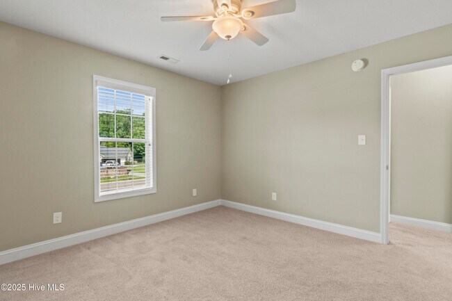 Building Photo - 403 Sundown Ct