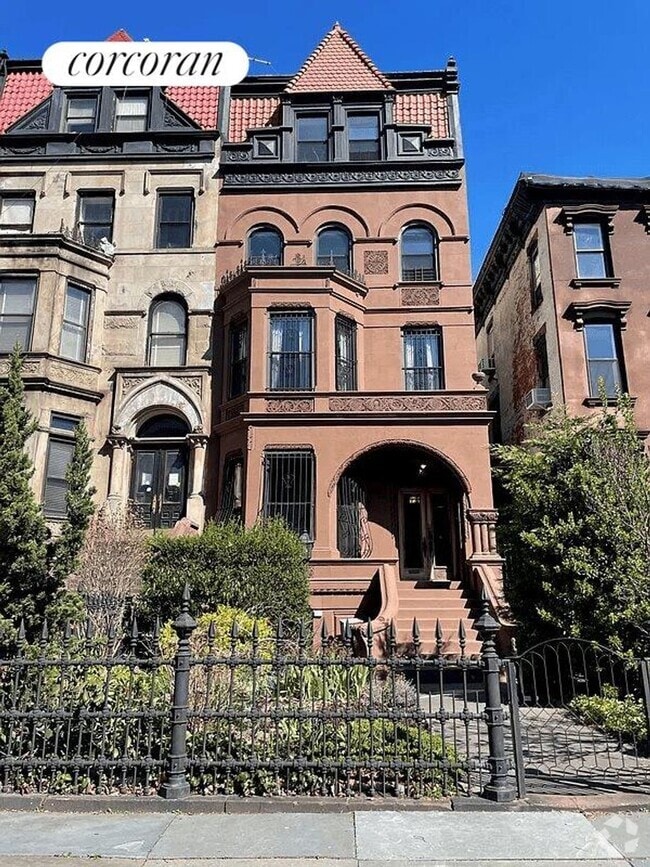Building Photo - 109 MacDonough St