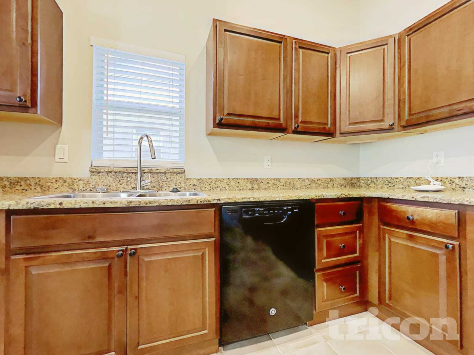 Building Photo - 4708 Kilkenny Dr