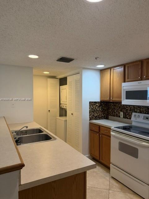 Building Photo - 9905 Westwood Dr