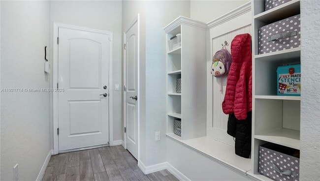 Building Photo - 8605 Patron Ln