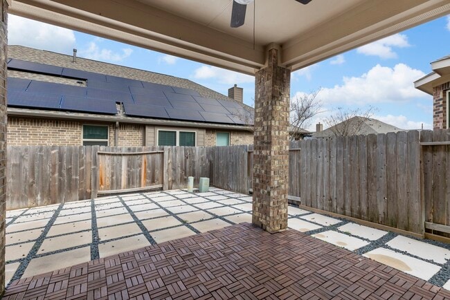 Building Photo - 5918 Copper Lily