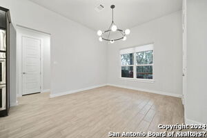 Building Photo - 136 Wildrose Hill Dr