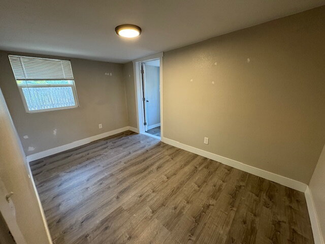 Building Photo - Beautiful Ground Level 2 Bedroom in Lakewo...