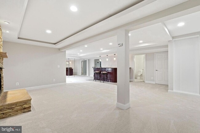 Building Photo - 19925 Interlachen Cir