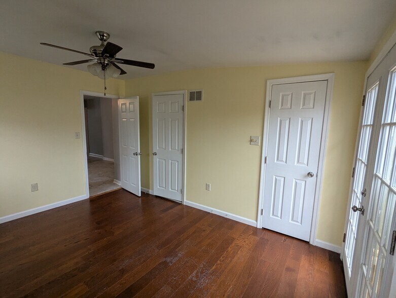 Building Photo - 1658 Yakona Rd