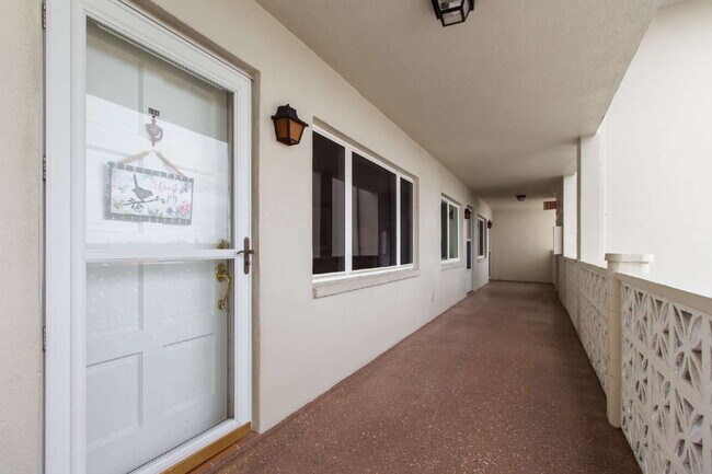 Building Photo - beautifully Furnished 1 Bedroom, 1 Bath, Walk-in Closets in both bedrooms. with a community Heate...