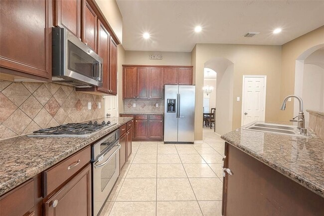 Building Photo - 21711 Cozy Hollow Ln