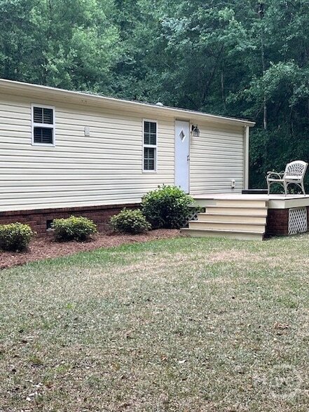 Building Photo - 239 Martin Rd
